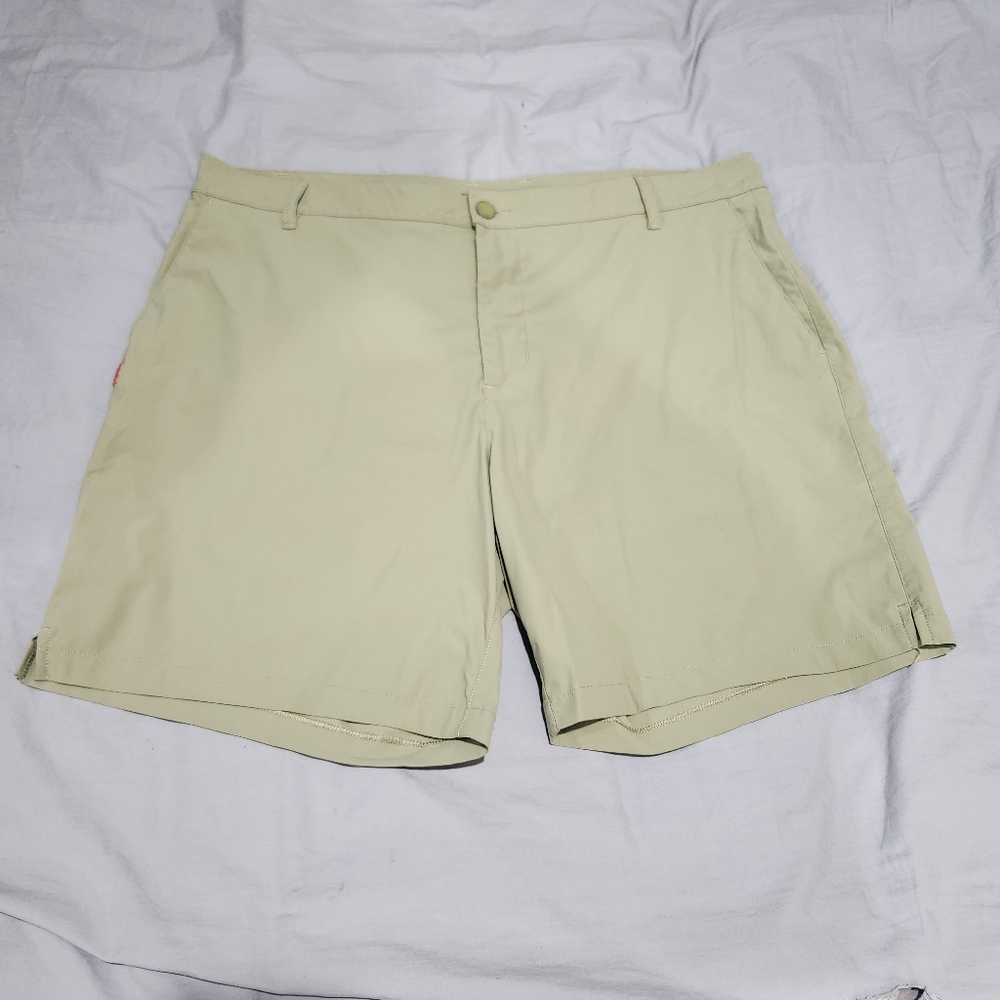 Rhone Men's Resort Shorts Size 38
